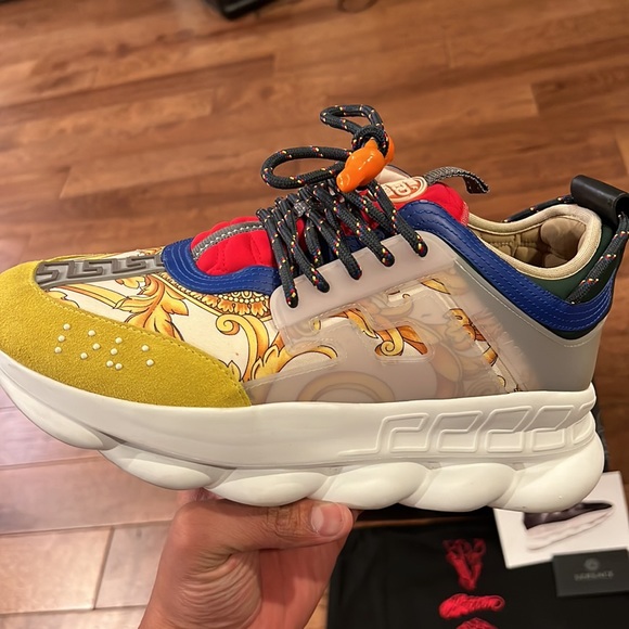 Versace-The Chain Reaction - Picture 4 of 8